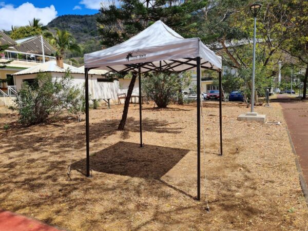 Tente Pliante Acier Semi Pro 40 - 2x2m